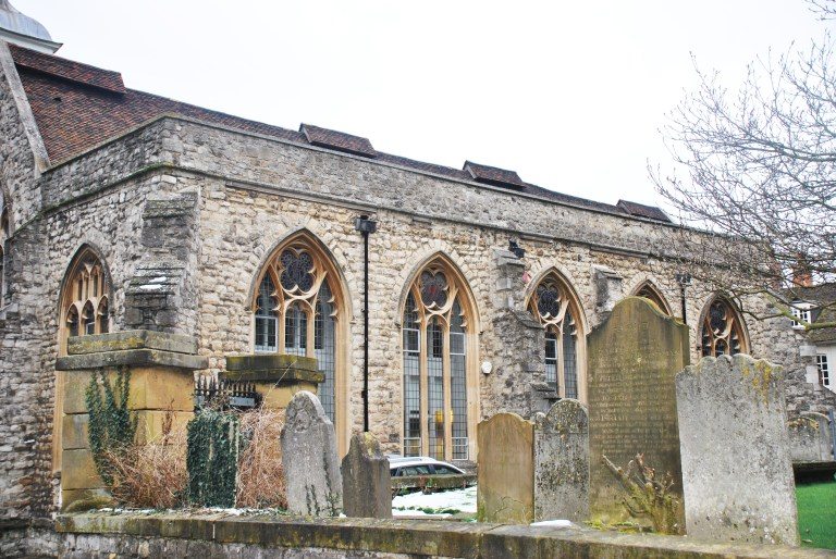 rochester-cathedral-cemetery-travel-blog-eostories