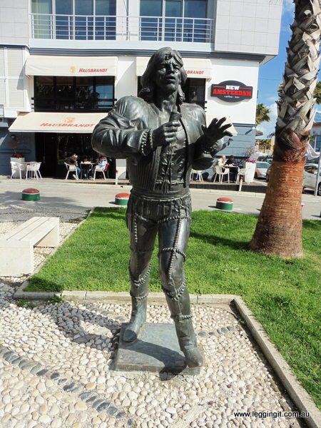 Mick Jagger Durrës, Albania